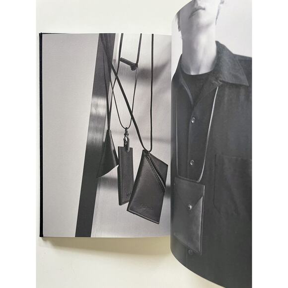 Yohji Yamamoto discord spring/summer 2024 Look Book - Picture 4 of 4